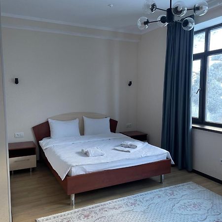 Issyk Ata Retreat Hotel Gorno-Serafimovka Luaran gambar